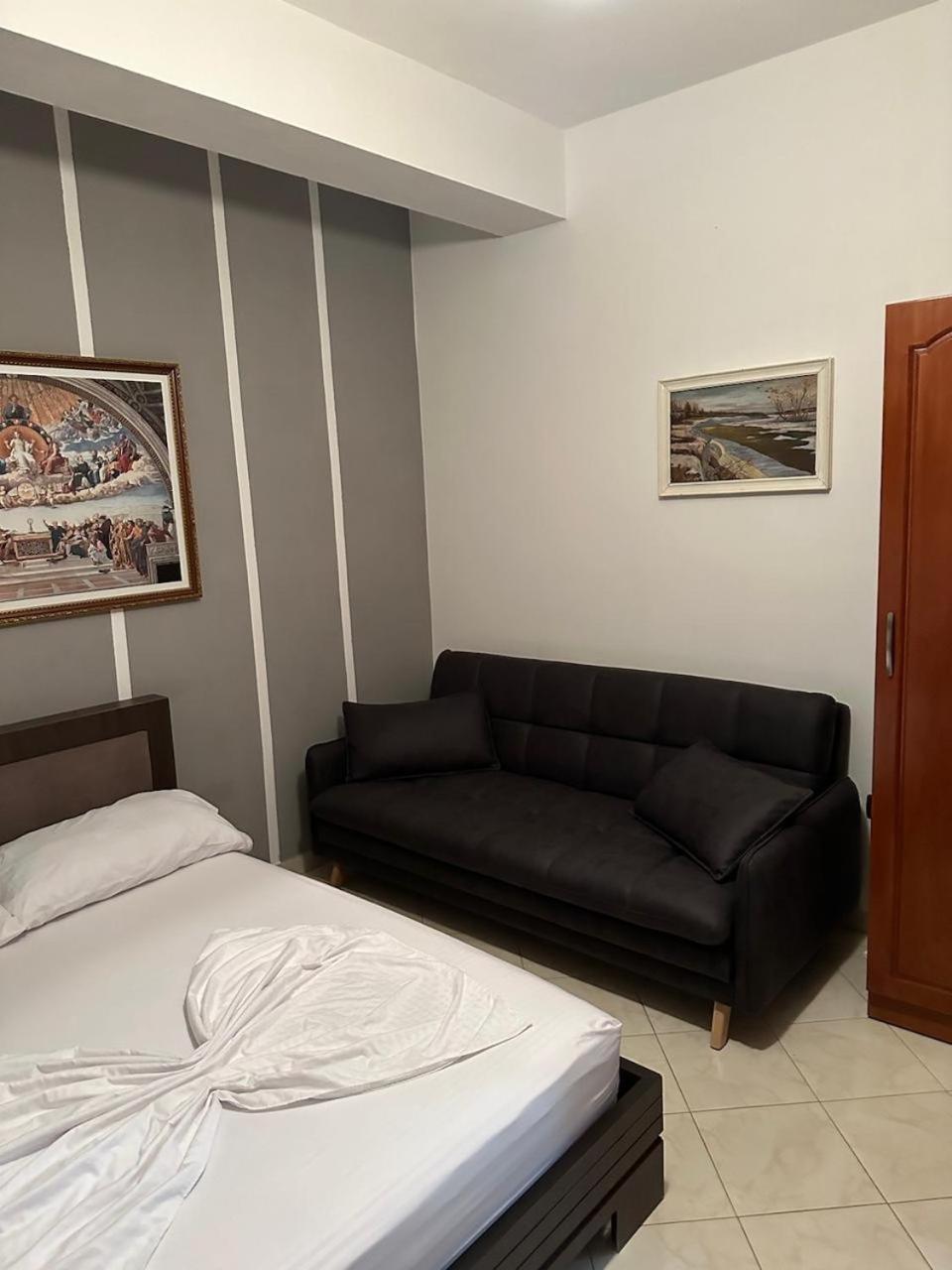 Eid Mar Hostel วญอเรอ ภายนอก รูปภาพ